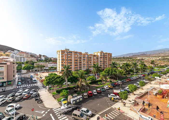 As De Casas - Valdes Center 3 - Los Cristianos * Los Cristianos (Tenerife)