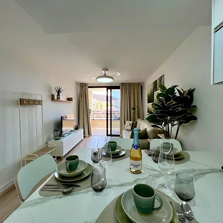 Cristianos - Valdes Center 3 - As De Casas