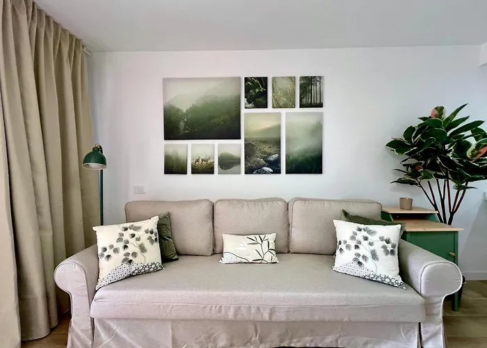 Cristianos - Valdes Center 3 - As De Casas Daire